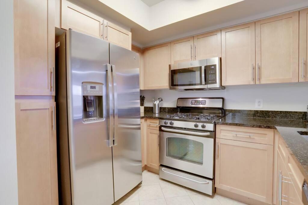Pentagon City Comfort Modern Stay 阿林顿 外观 照片